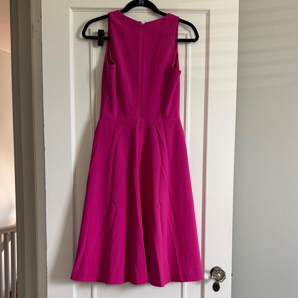 Dress the Population Fit & Flare Fuchsia Midi Dress - Picture 4 of 9